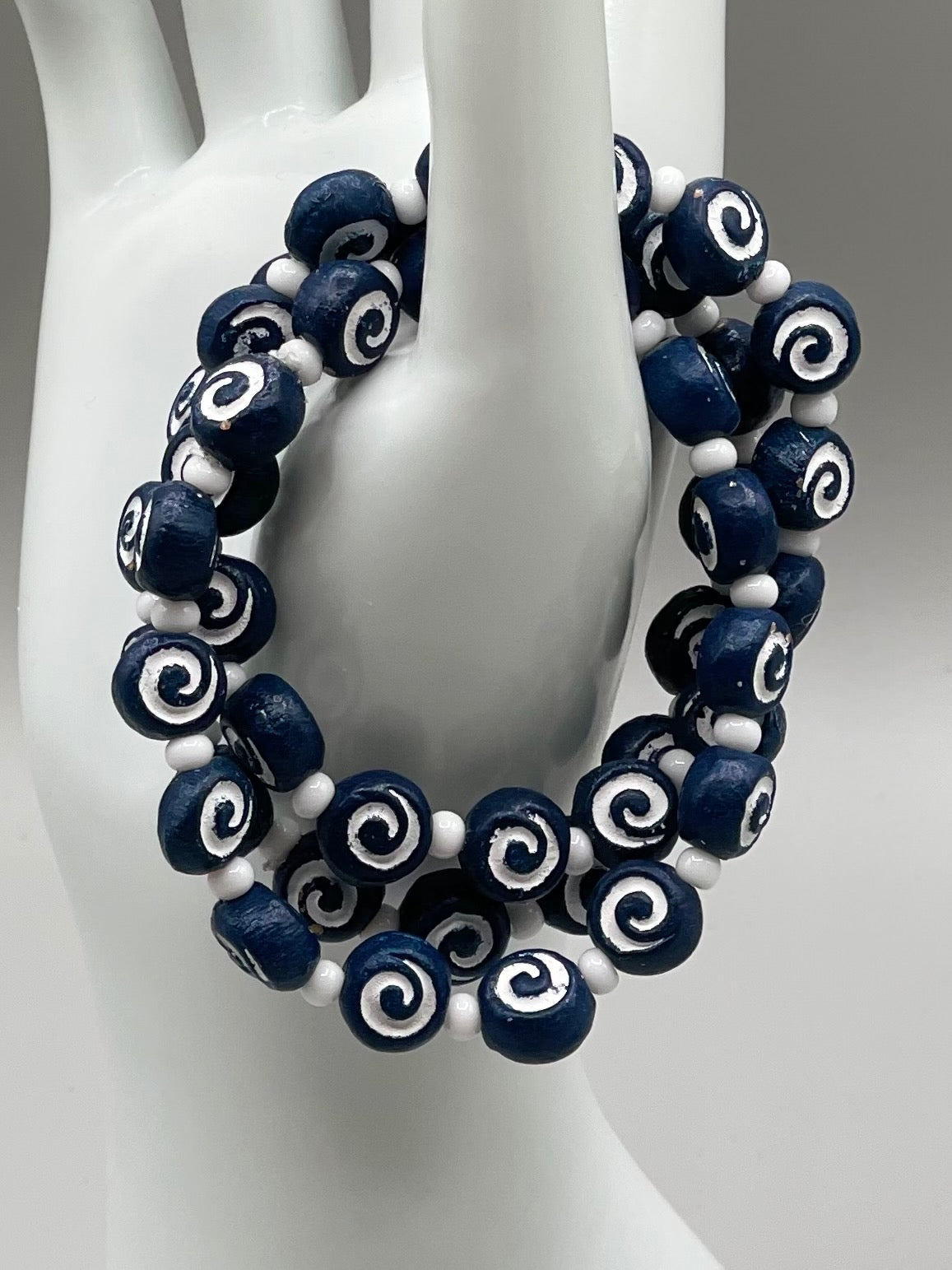 Swirled Dots Bracelet